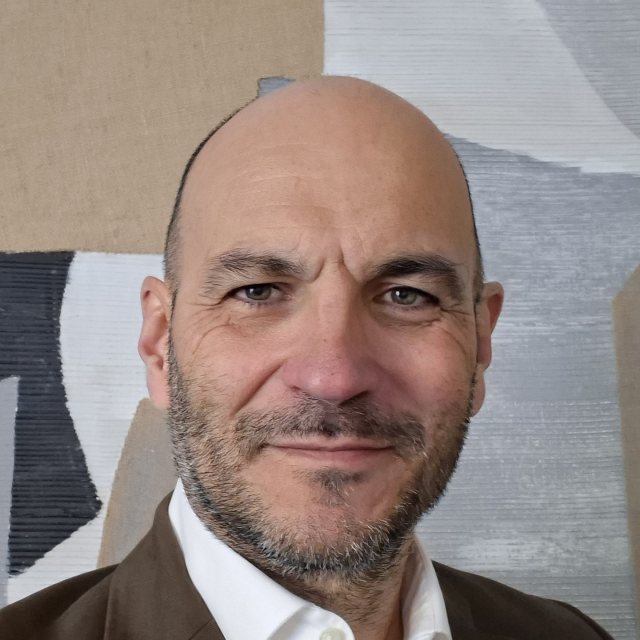 Luis D. Ollé Arrola